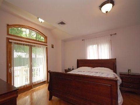 5th image of 6129 214th St