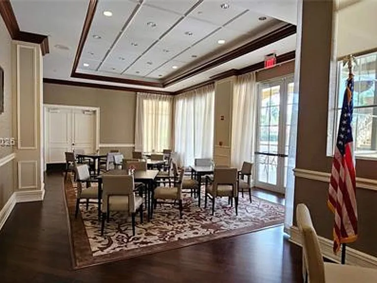 16102 Emerald Estates Dr #306 — Photo 26