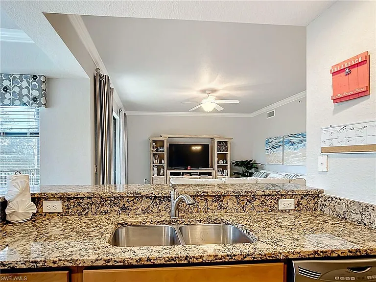 9715 Acqua Ct #127 — Photo 17