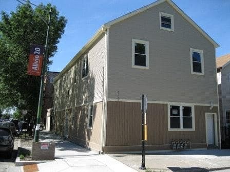 1001 Cullerton - Exterior
