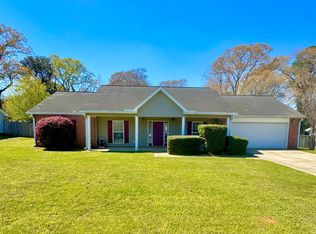 137 Cedar Grove Ln, Enterprise, AL 36330