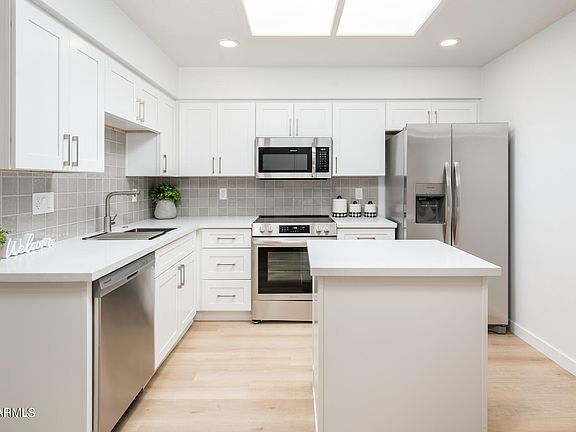 2nd image of 440 S PARKCREST -- #26