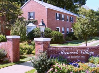 17 Thornton Rd, Chestnut Hill, MA 02467