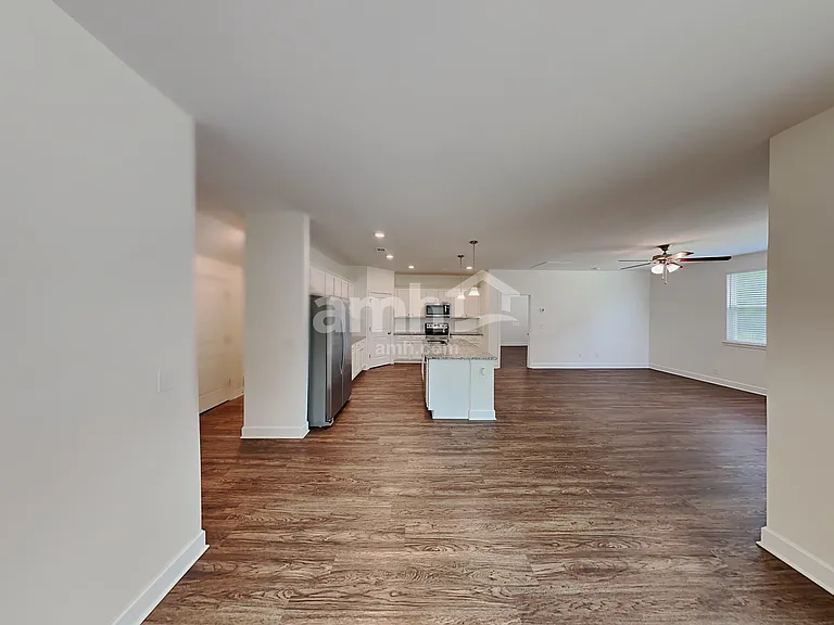 4308 Longfellow Dr — Photo 6
