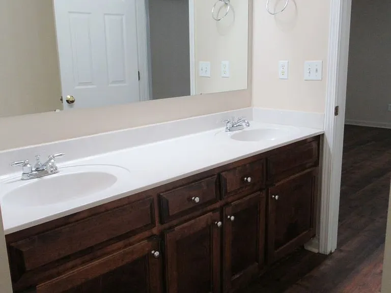 3590 Oleander Dr — Photo 20