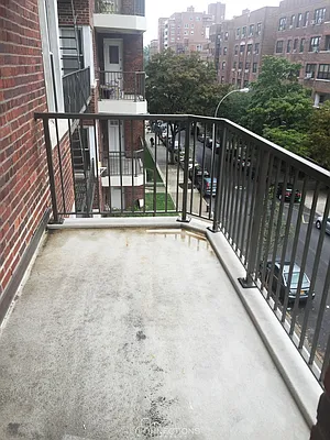 Rented by City Connections Realty | media 5