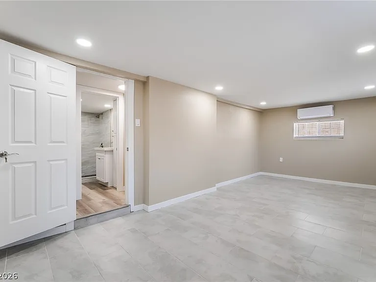 5402 Tahoe Dr — Photo 21