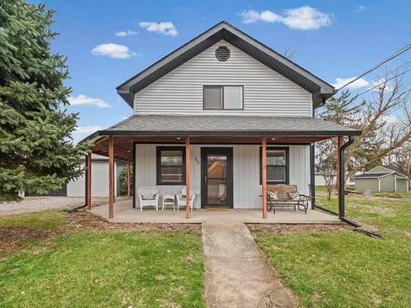 202 S Midway St, Brookston, IN 47923