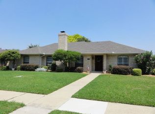 2205 Carmel Dr, Carrollton, TX 75006