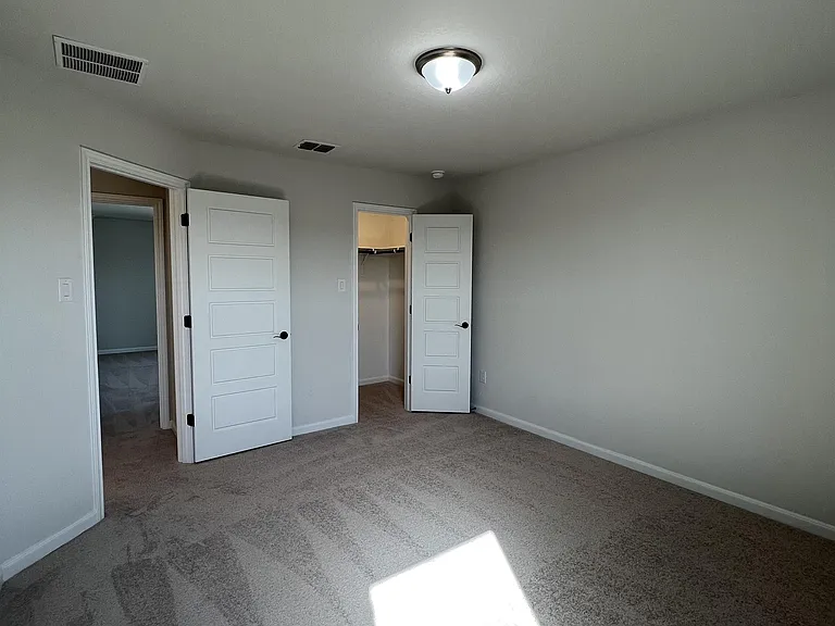 16630 Daylight Ln — Photo 40