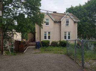 73-75 Cummins Hwy, Roslindale, MA 02131