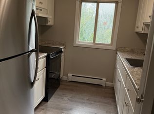 12 Platoz Dr #C, Uncasville, CT 06382