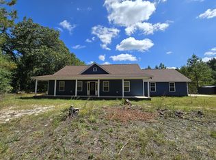1975 Spots Rd, Wedgefield, SC 29168