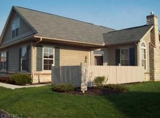 6672 Lakeview Cir, Canal Winchester, OH 43110