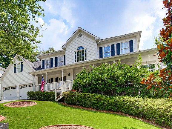 4th image of 383 Saddle Brooke Dr