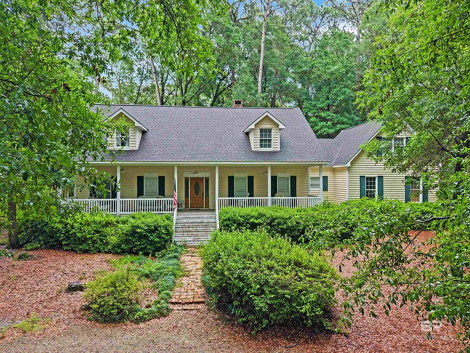 1st image of 677 Colonial Dr