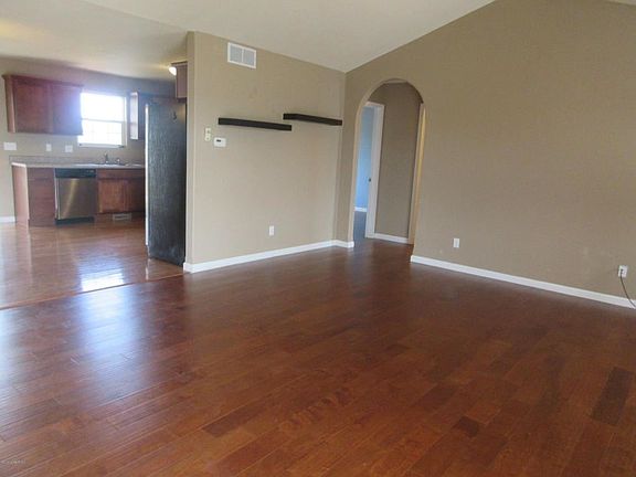 2nd image of 4032 Scarborough Way