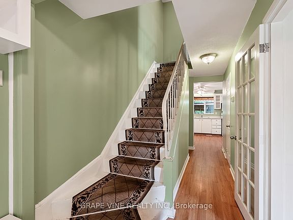 4th image of 108 Fieldgate Dr