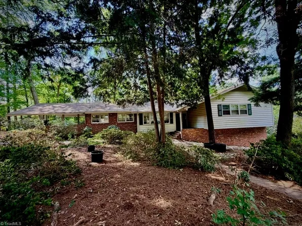 1200 Glen Eden Dr, Raleigh, NC 27612