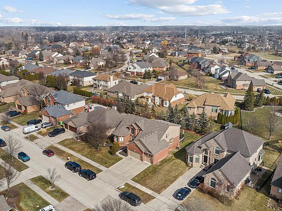 5th image of 50510 Nesting Ridge Dr