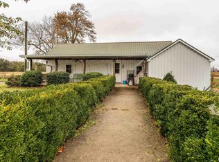 365 Bond Rd, Galatia, IL 62935
