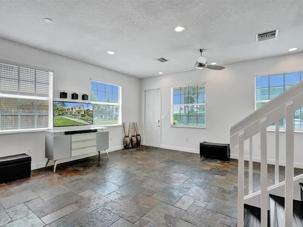 816 S Riverside Drive #816, Pompano Beach, FL 33062