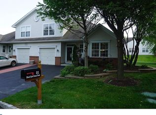 21 Black Eyed Susan Rd, Langhorne, PA 19047
