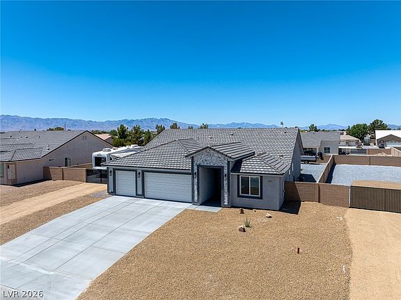 2nd image of 6930 Sandpebble St