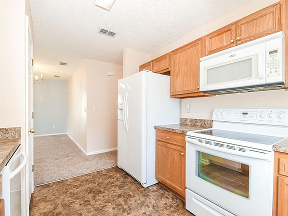 2nd image of 8537 Hare Ave