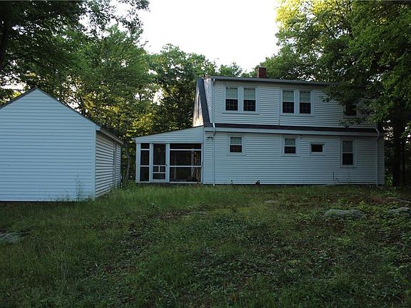 3rd image of 112 Pine Hill Ave