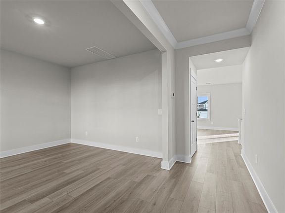 3rd image of 301 Lorca Dr
