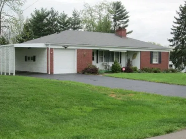 15 Tecumseh Dr, Chillicothe, OH 45601