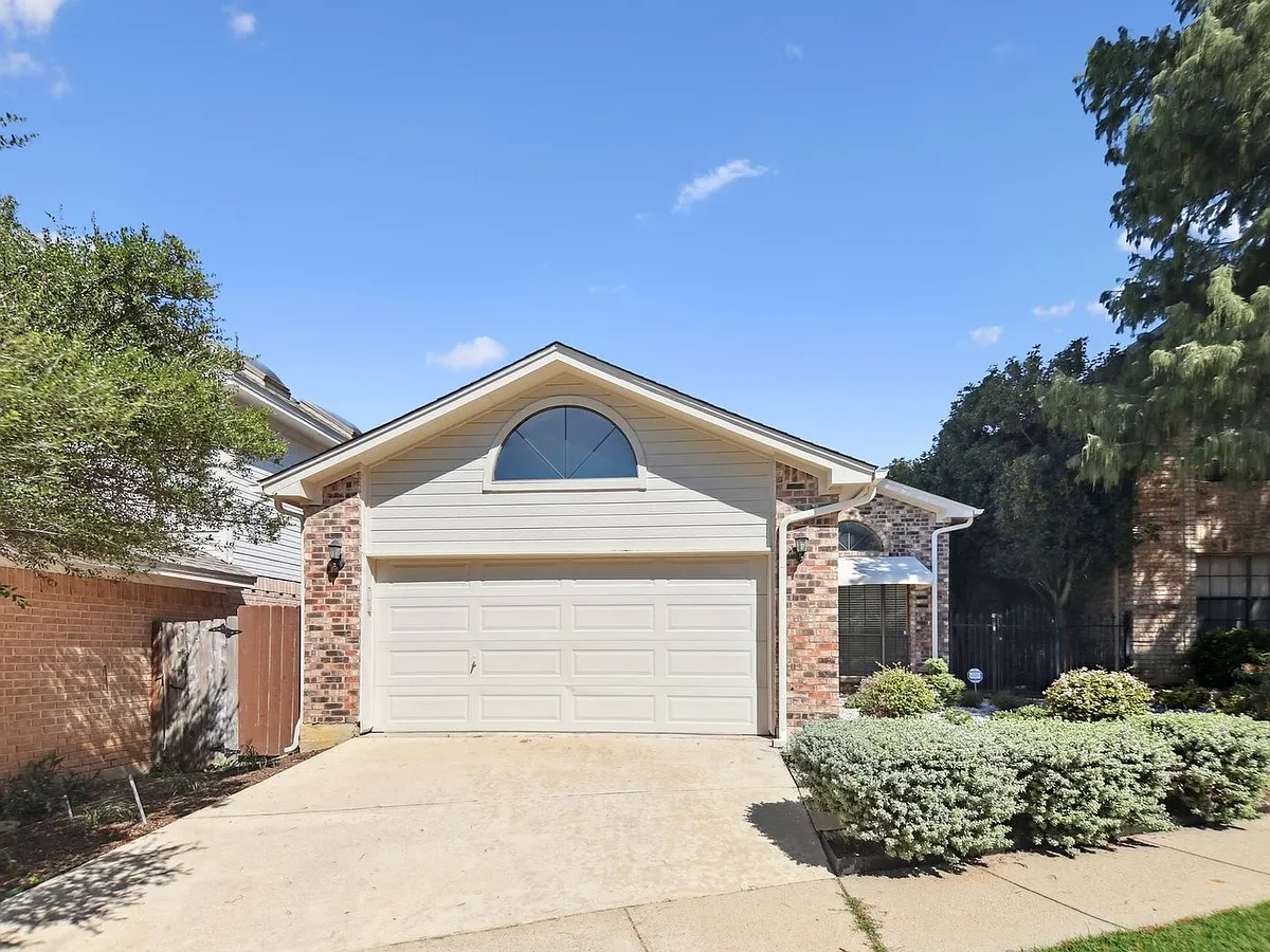 Building Photo - 2913 Eagles Nest Dr