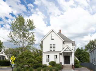 209 Walnut St FLOOR 1, Newtonville, MA 02460