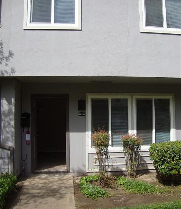 1st image of 8879 Salmon Falls Dr #B