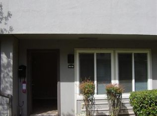 8879 Salmon Falls Dr #B, Sacramento, CA 95826