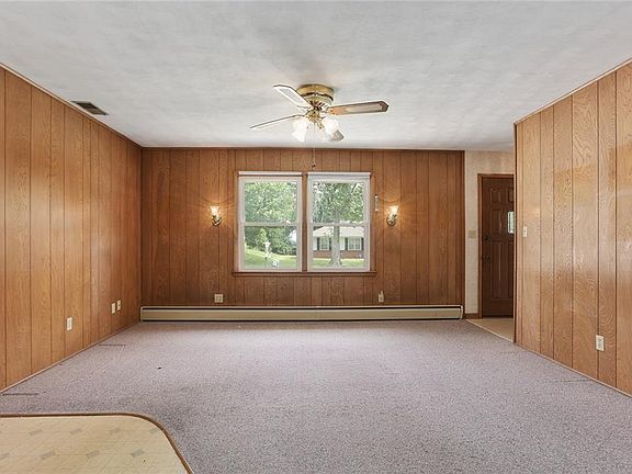 5th image of 1452 Circle Dr