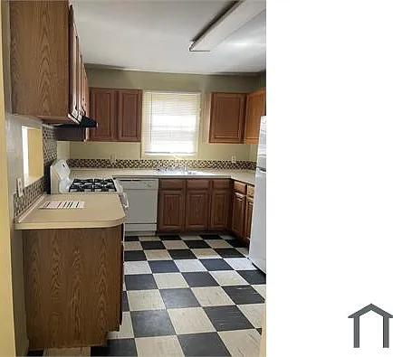 14 Ferndale St #2 — Photo 4
