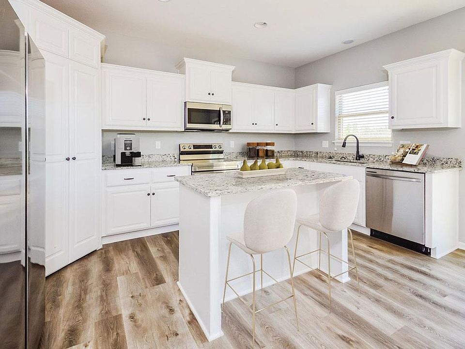 Tall Grass Luxury Rental Homes Apartment Rentals Pleasant Hill, MO