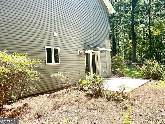4th image of 72 Moosewood Dr