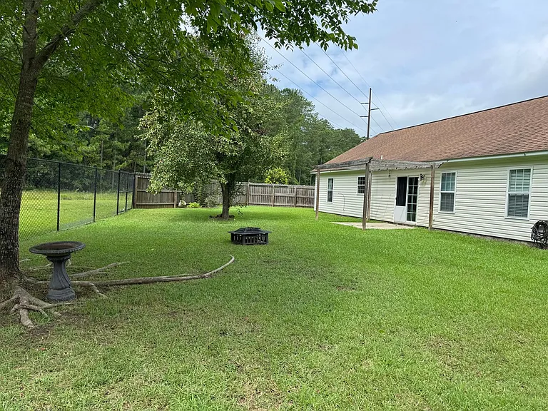 3613 Delesa Ct — Photo 19