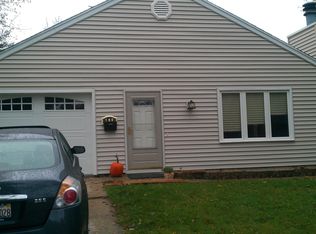 105 Beauwick Dr, Montgomery, IL 60538