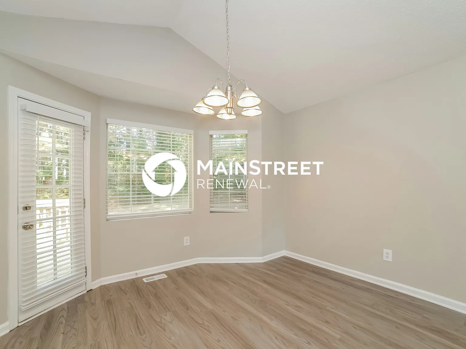 336 Browning Circle — Photo 3