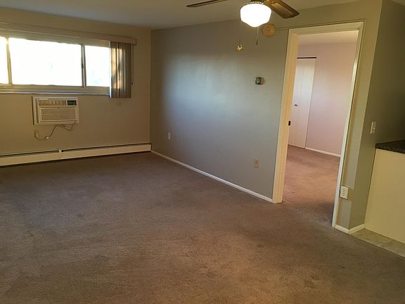 4th image of 101 S Rocky River Dr APT 502
