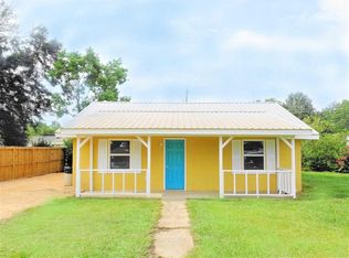 102 Short St, Atmore, AL 36502