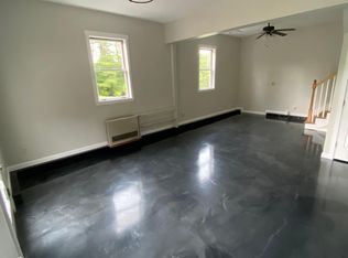 25 Shirley Ln, Cumberland, ME 04021