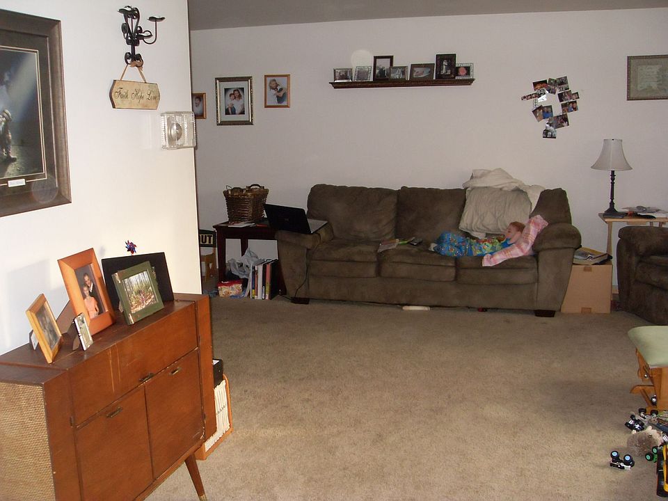 1st image of 521 Saint Jude St