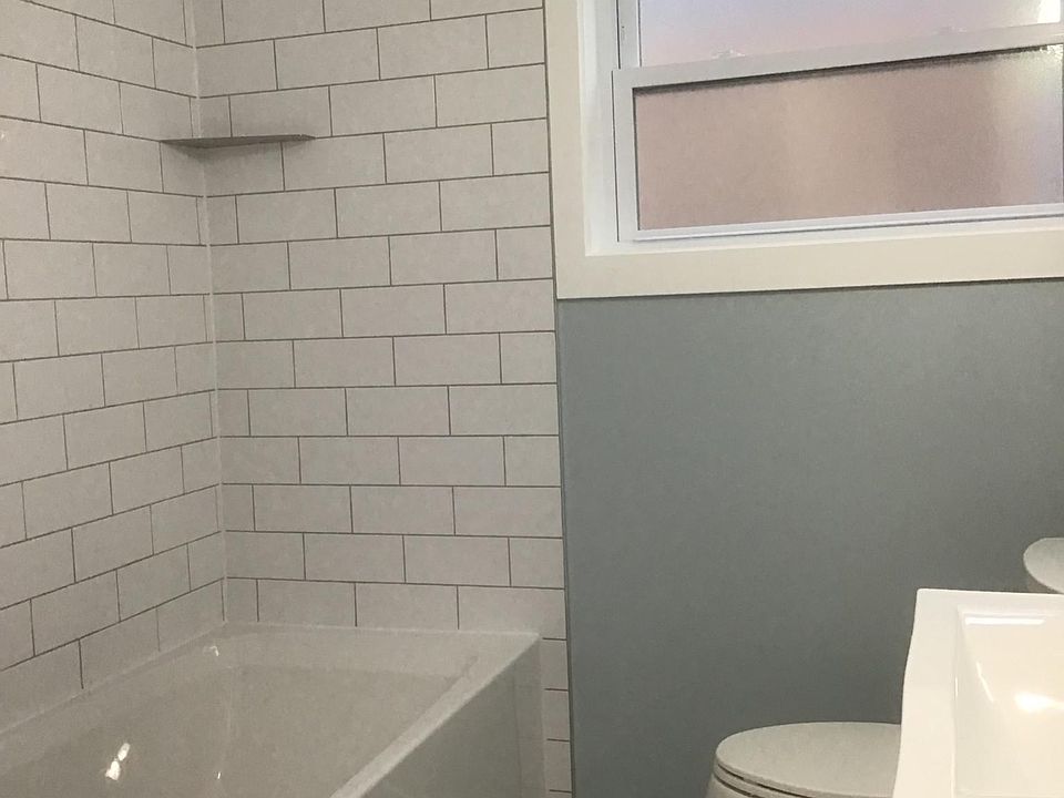 Full bathroom