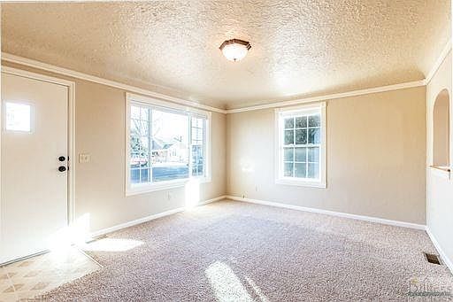 3rd image of 4616 Mitchell Ave