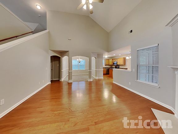 2nd image of 3101 Melissa Ct